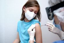 Photo of Qatar vaccinates over 70% of students against Covid-19