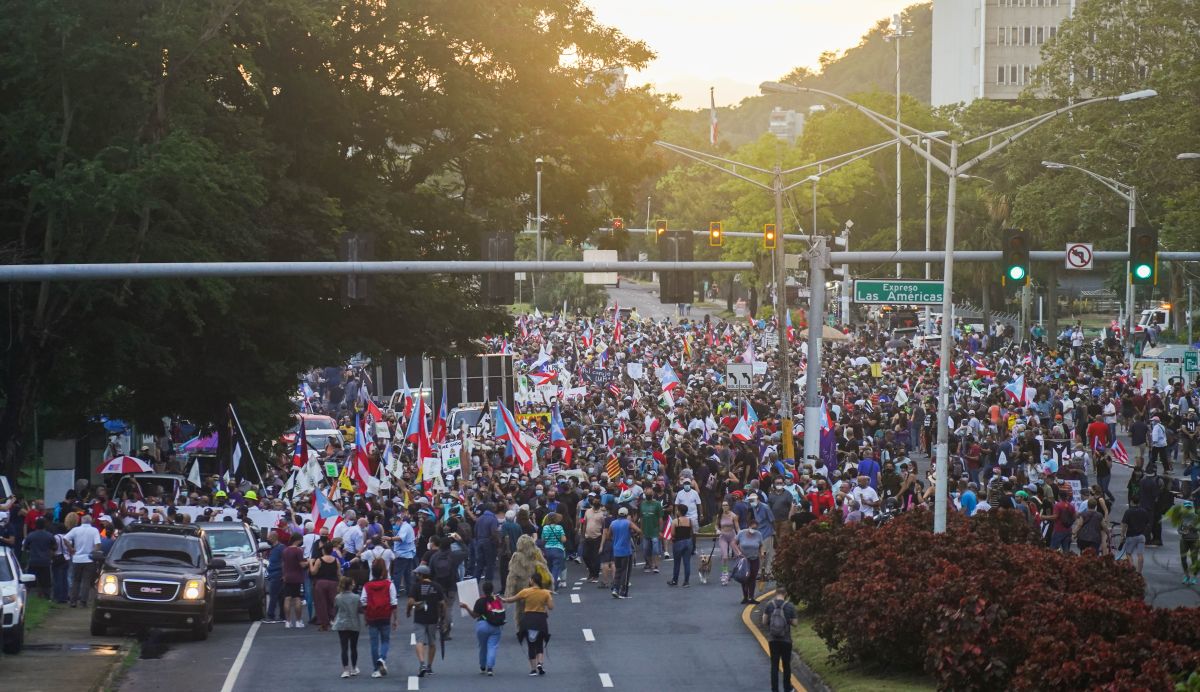 Protests against the electrical system in Puerto Rico.