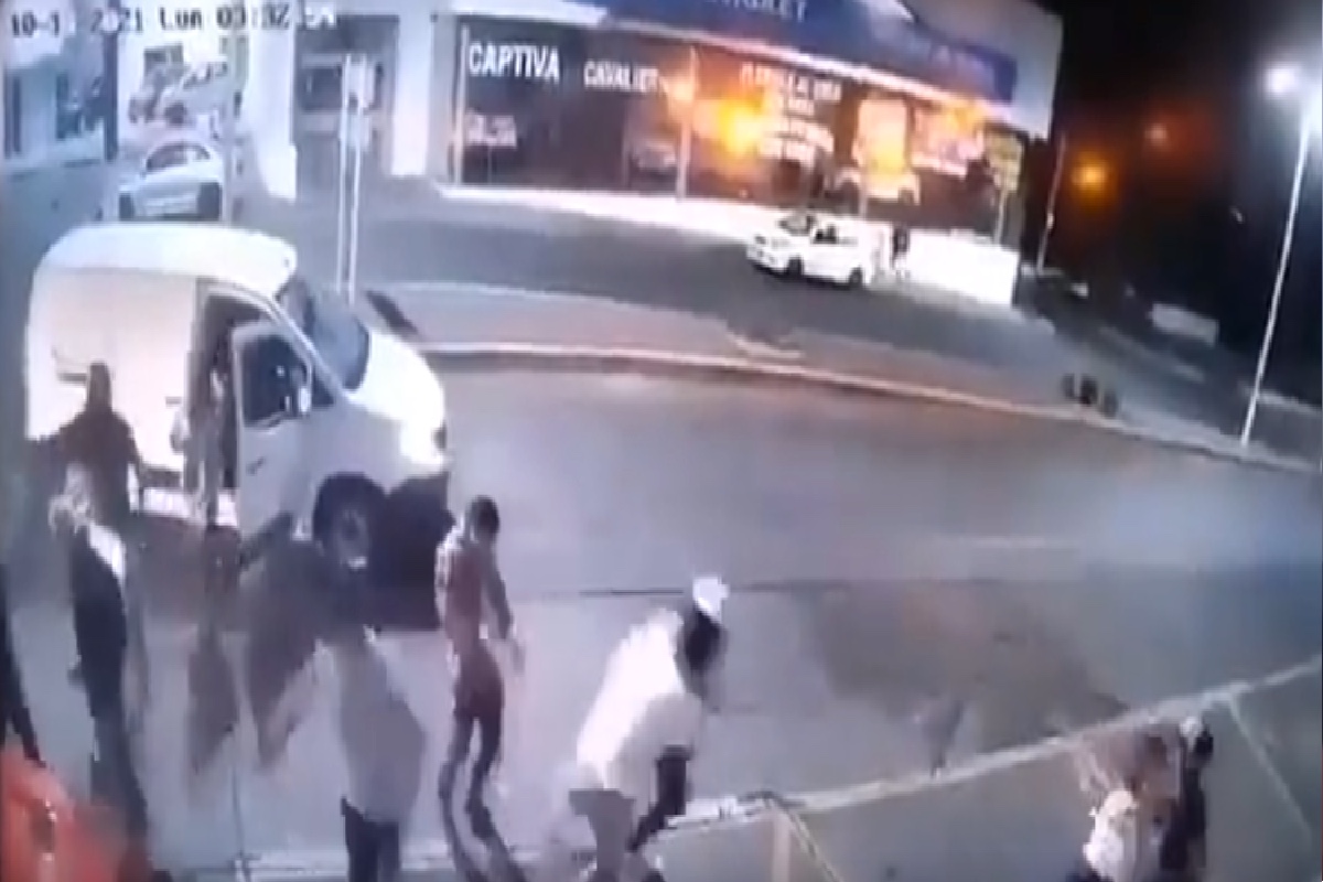 VIDEO: This is how they killed 6 young men and wounded 2 others during an attack on a bar in Morelia 