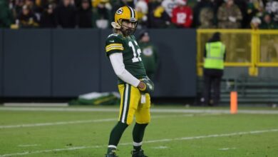 Photo of Aaron Rodgers won’t rule out retiring after this NFL season
