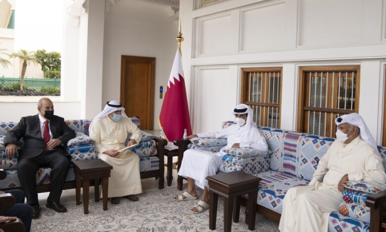Amir meets a delegation from the Council on Arab and International Relations