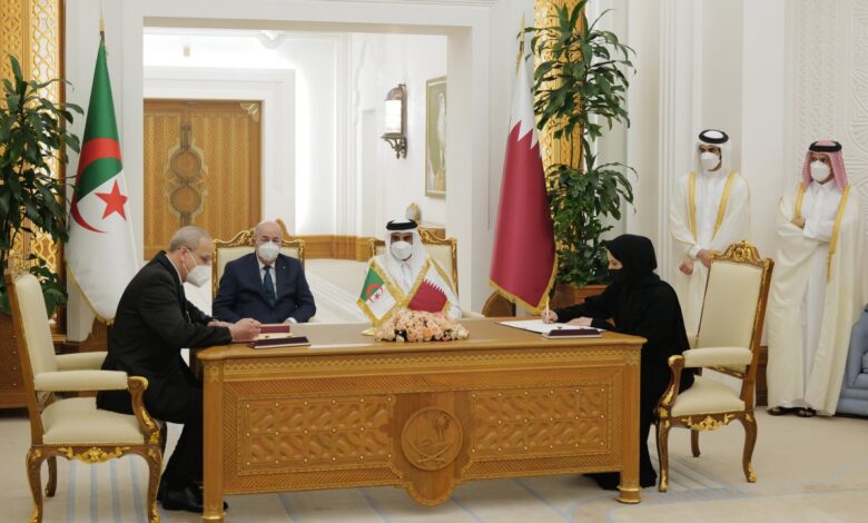 Algeria and Qatar sign two MoUs and an agreement on judicial cooperation